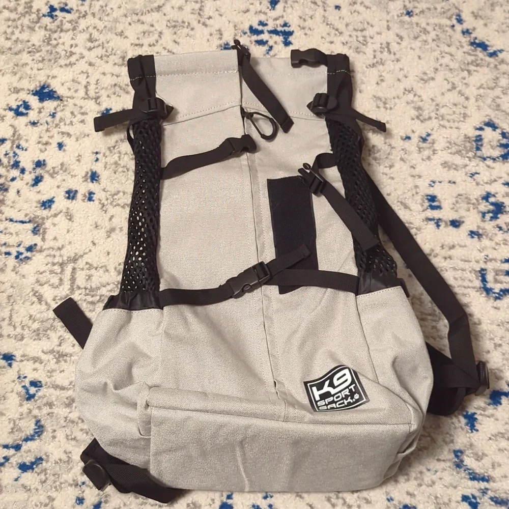 K9 sport sack in light gray